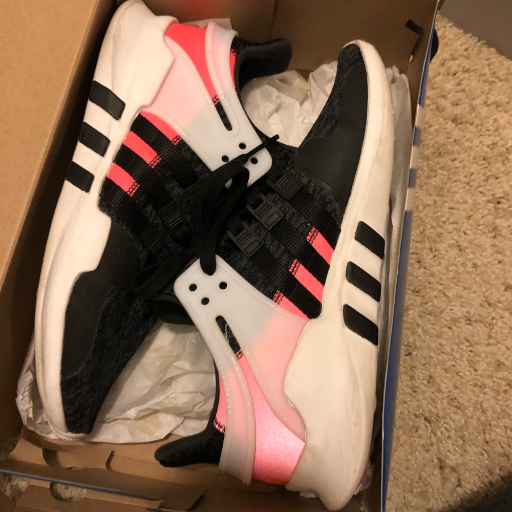 Adidas sneakers (Men’s)